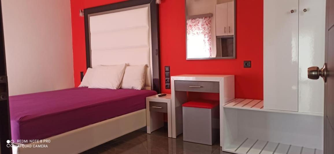 Spiros Rooms Kastrosikia Exterior photo