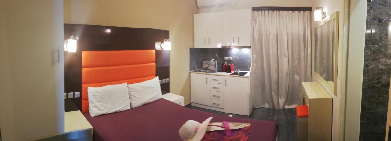 Spiros Rooms Kastrosikia Exterior photo